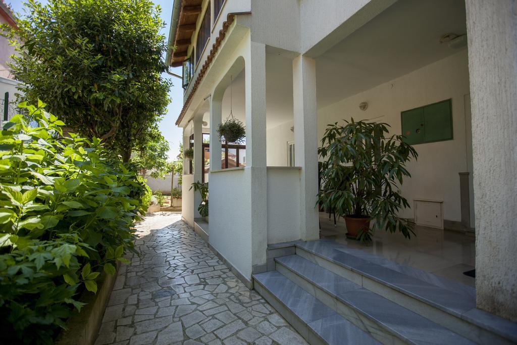 Apartments Villa Ban Rovinj Rum bild